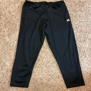 Adidas crop legging